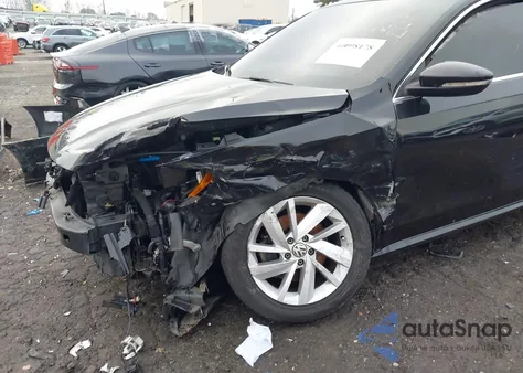 2018 Volkswagen Passat 2.0T Se from USA, damaged, VIN 1VWBA7A32JC036101